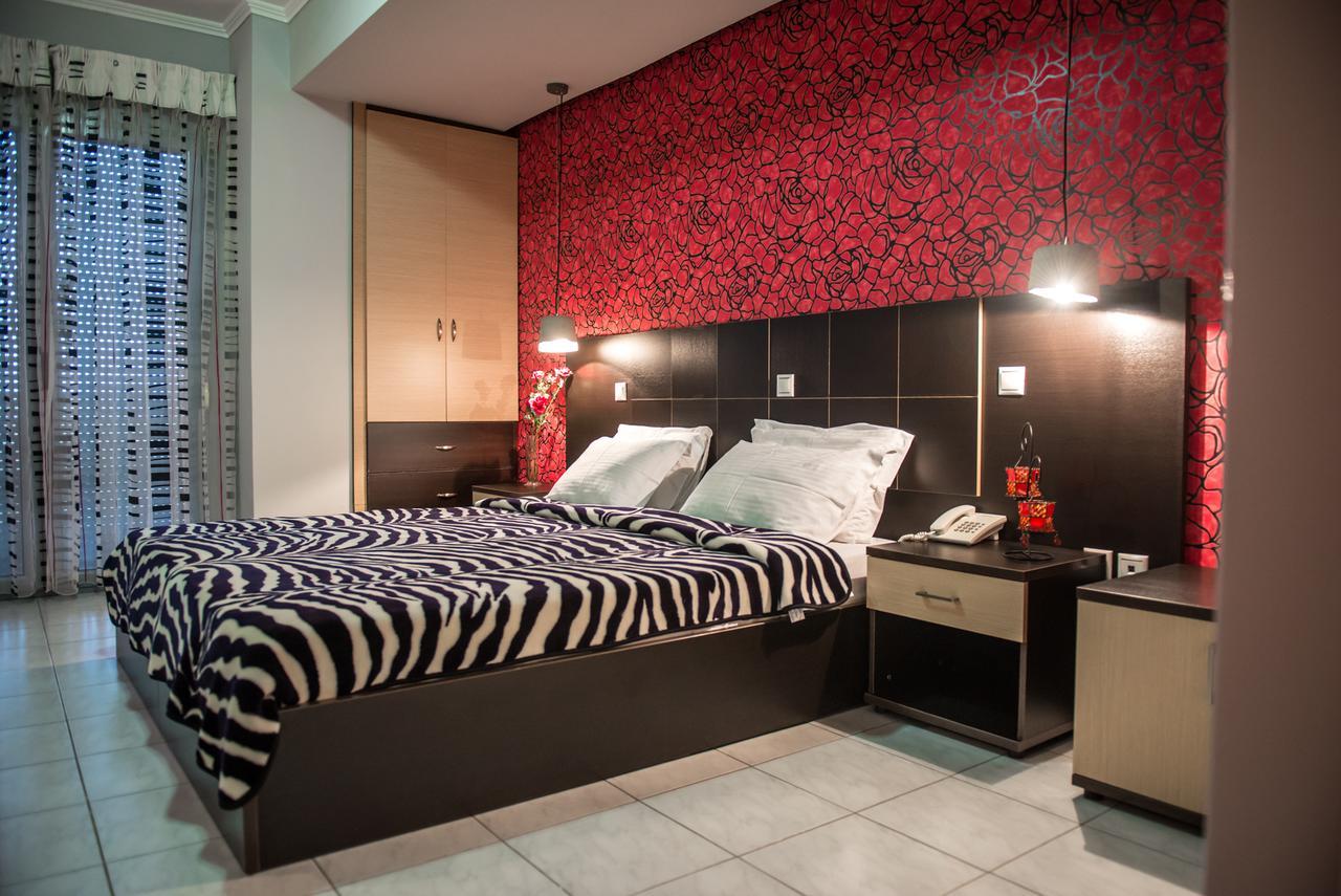 Sozos Inn Hotel Воніца Екстер'єр фото